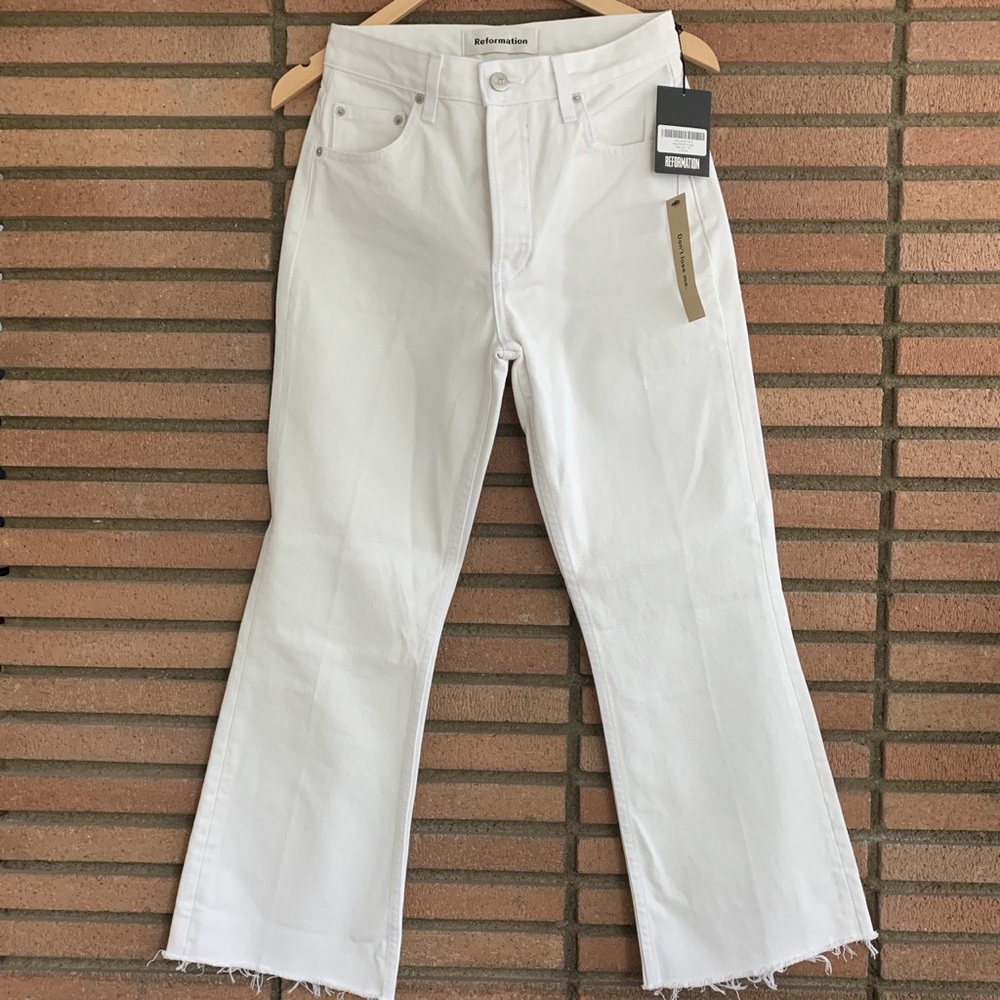 🛑SOLD🛑 NWT: Reformation Mid Crop Flare Jeans